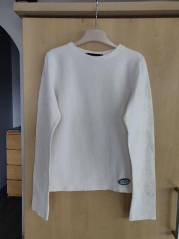 Tshirt Pirouette.  maat 164 of XSMALL. beschikbaar voor biedingen