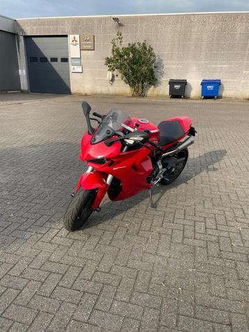 Ducati supersport 950 beschikbaar voor biedingen