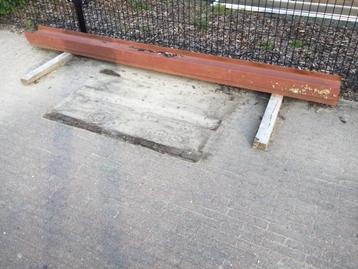 I-poutres beschikbaar voor biedingen