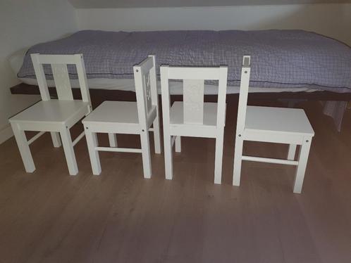 4 CHAISES POUR ENFANTS IKEA "KRITTER" parfait état, Kinderen en Baby's, Kinderstoelen, Ophalen