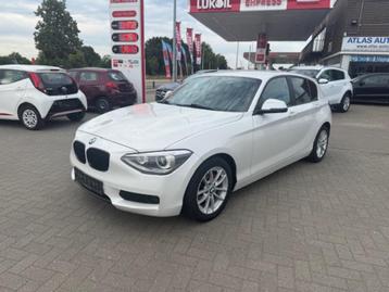 BMW 116 Diesel Airco Navi Xenon 5 Deurs! Zeer Mooi! beschikbaar voor biedingen