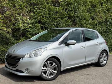 Peugeot 208 208 1.6i+NAVI+AIRCO+CARNET COMPLET+JANTES+EU 5B beschikbaar voor biedingen