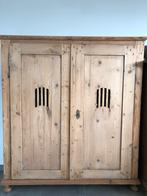 Oude broodkast in grenen, 3 legplanken, 151hx138bx40d, Ophalen