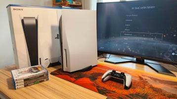 PS5 Disc 825GB + 4 games beschikbaar voor biedingen