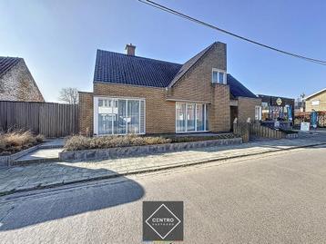 Huis te koop in Bassevelde, 5 slpks, 239 m², Maison individuelle, 5 pièces