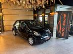 Toyota Aygo Aygo 1.0i *CARNET TOYOTA / AIRCO / 5 PORTES*, Auto's, Toyota, Stof, Zwart, Zwart, https://public.car-pass.be/vhr/42d7ad6c-be0a-4f42-9859-42b11b9c45ac