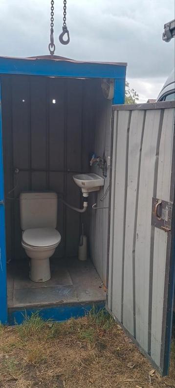 Werftoilet, Enlèvement