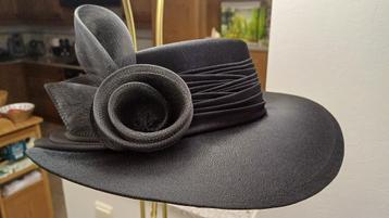Chapeau de soirée noir, Enlèvement ou Envoi, Chapeau, Comme neuf, 56 ou 57 cm (M, 7 ou 7⅛ pouces)