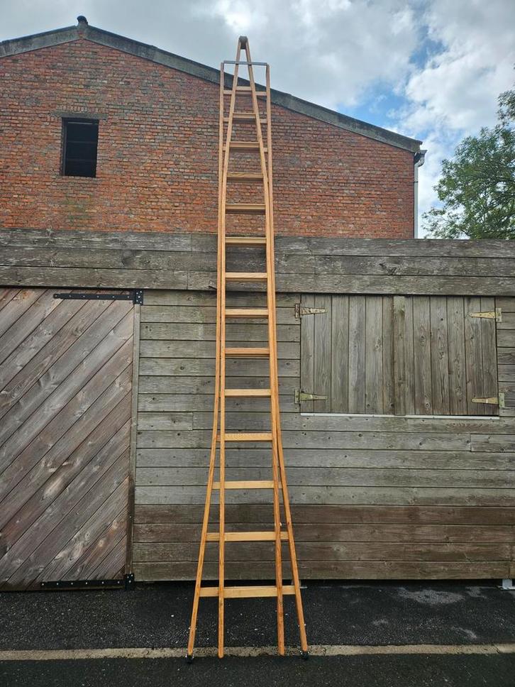 Nieuwe houten ladders 2x12 en uitschuifbaar 2x14 treden, Doe-het-zelf en Bouw, Ladders en Trappen, Zo goed als nieuw, Ladder, Ophalen