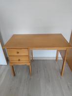 Bureau met 2 laden en boekenplank., Gebruikt, Tafel(s), Ophalen