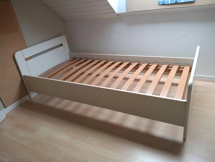 eenpersoonsbed wit, Huis en Inrichting, Slaapkamer | Bedden, Gebruikt, Hout, Wit, Ophalen