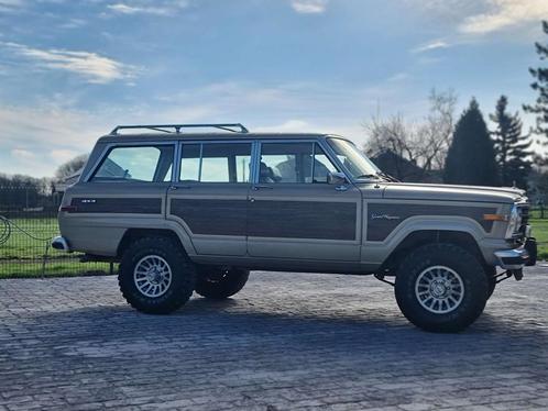 Jeep Wagoneer ETAT NEUF * 4X4 (bj 1989, automaat), Auto's, Oldtimers, Te koop, 4x4, Airconditioning, Bluetooth, Centrale vergrendeling