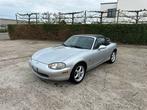 Mazda MX-5 1.6i slechts 94.000 km Garantie, Auto's, Mazda, Voorwielaandrijving, 4 cilinders, Cabriolet, Leder