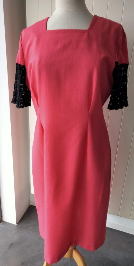 Zeer mooie Fuschia-jurk „Peter Beraud” maat 42/44, Kleding | Dames, Jurken, Zo goed als nieuw, Maat 42/44 (L), Overige kleuren