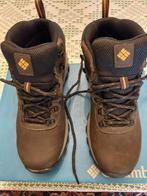 Chaussures de randonnée Columbia taille 40.5 marron foncé -, Vêtements | Hommes, Chaussures, Columbia newton ridge, Chaussures de marche