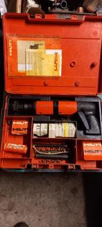 Pistolet à clous Hilti dx 400, Ophalen