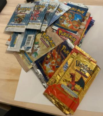 Ik ben op zoek naar lege Pokémon boosterverpakkingen  ️ beschikbaar voor biedingen