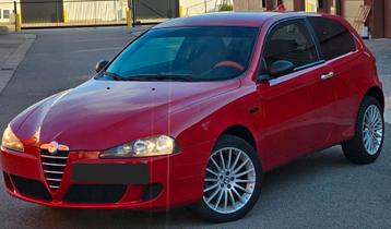 Alfa romeo 1.6 benzine bj 2006 (airco) 155000 km, Autos, Particulier, Essence, Achat