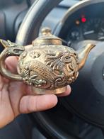 Oude Chinese miniatuur theepot,