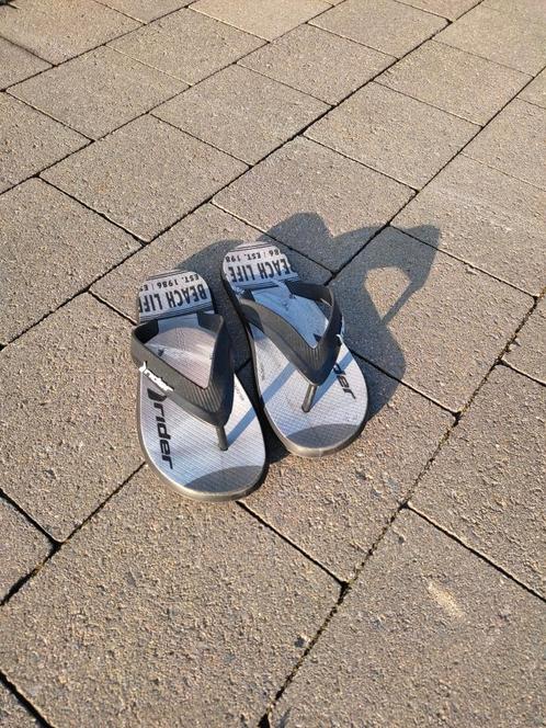 Teensletsen merk rider maat 31, Kinderen en Baby's, Kinderkleding | Schoenen en Sokken, Ophalen