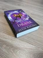 Nacht van de Draak (schaduw van de vos deel 3), Ophalen of Verzenden, Zo goed als nieuw, Julie Kagawa