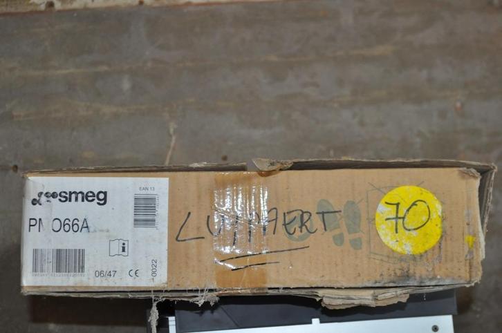 SMEG liftdeur voor microgolf / magnetron / SMEG PMO66A, Elektronische apparatuur, Microgolfovens, Nieuw, Inbouw, Microgolfoven