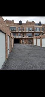 Te Huur zeer ruime garagebox, Immo, Garages en Parkeerplaatsen