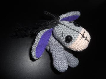 personnage crochet BOURRICOT de Disney