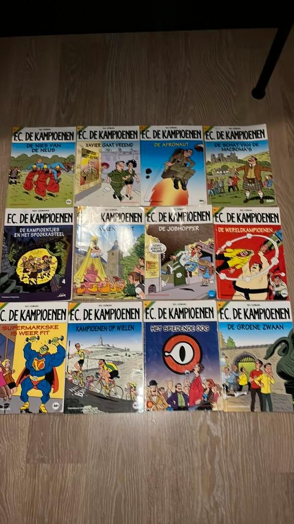 Strip collectie fc de kampioenen 34 strips, Livres, BD, Enlèvement