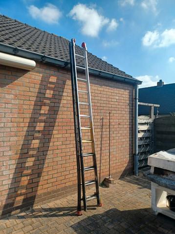 Ladder solide alu 2x12tr uitschuifbaar tot 6.20H prijs112eur beschikbaar voor biedingen