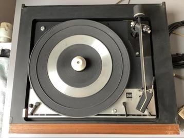Dual platenspeler Type CK6 beschikbaar voor biedingen