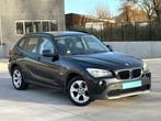 BMW X1 2012 Automaat Parkeersensoren Eerste eigenaar, Auto's, BMW, Euro 5, Zwart, Zwart, Bedrijf