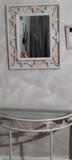 Coiffeuse blanche et rose avec son miroir en fer forgé, Enlèvement