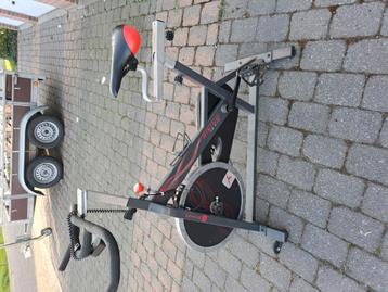 Spinning home trainer  beschikbaar voor biedingen
