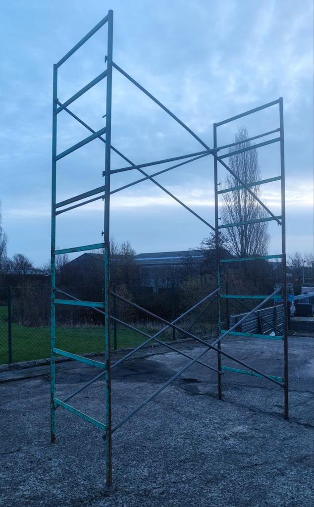 Bouwstelling max werkhoogte 6meter, Doe-het-zelf en Bouw, Steigers, Zo goed als nieuw, Ophalen