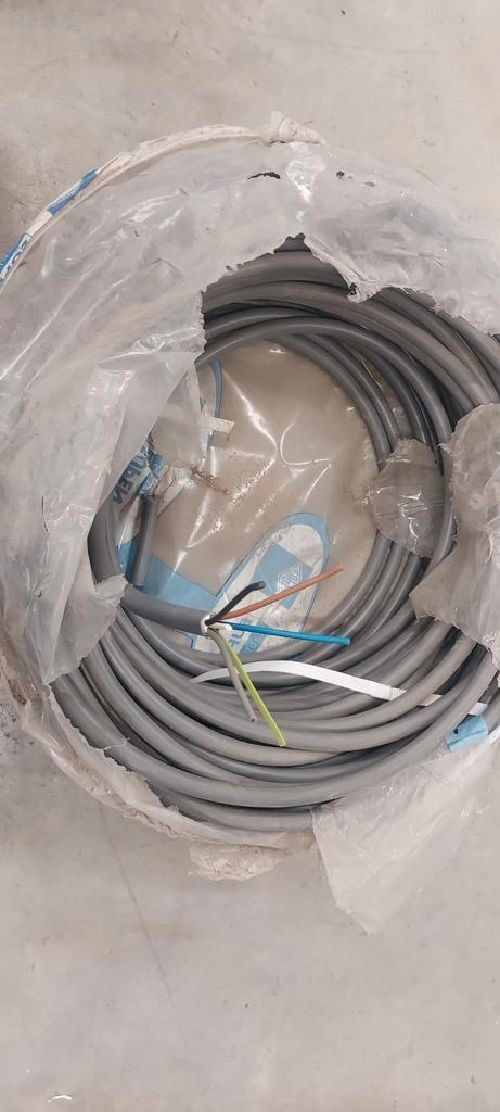 Kabel xvb 5g2.5 / 4g10 flexibele kabel 7g2.5 / 4g4, Bricolage & Construction, Électricité & Câbles, Comme neuf, Enlèvement