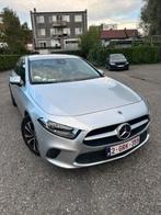 Mercedes Benz a180d 2020, Auto's, Lichtsensor, Overige bekleding, Diesel, 5 deurs