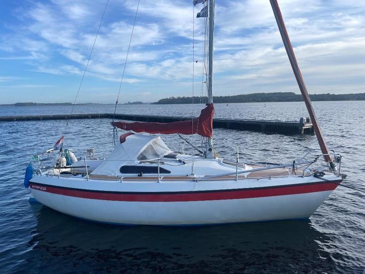 Etap 23i zeiljacht 1992 hefkiel onzinkbaar Mercury 6pk, Watersport en Boten, Kajuitzeilboten en Zeiljachten, Gebruikt, Tourjacht of Cruiser