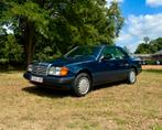 Mercedes 230 CE 1988, Auto's, Mercedes-Benz, USB, Handgeschakeld, Particulier, 2 deurs