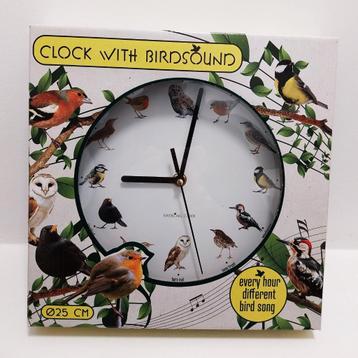 Birdsong Clock - Wandklok met elk uur een ander vogelgeluid 