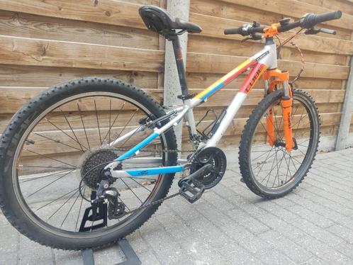 Cube ActionTeam Colors MTB 24" en bon état, Vélos & Vélomoteurs, Vélos | VTT & Mountainbikes, Utilisé, Autres marques, Moins de 45 cm