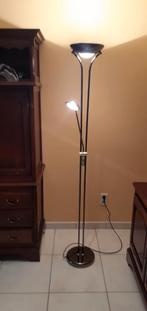 Lampadaire moderne avec lampe de lecture, Utilisé, Métal, Modern, 150 à 200 cm