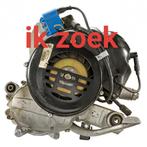 Ik zoek vespa 50 of 125 blok, Vélos & Vélomoteurs, Enlèvement ou Envoi, Bloc