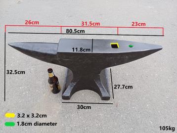 Aambeeld 105Kg disponible aux enchères