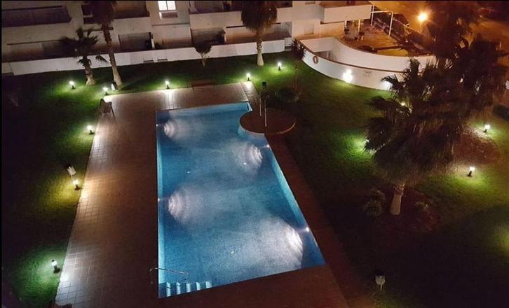 Penthouse appartement te huur in Rosas, Immo, Appartementen en Studio's te huur