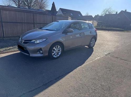 Toyota Auris 1.3 benz - 2013 - 120 000 km - Airco/Nav, Auto's, Toyota, Bedrijf, Te koop, Auris, ABS, Achteruitrijcamera, Airbags