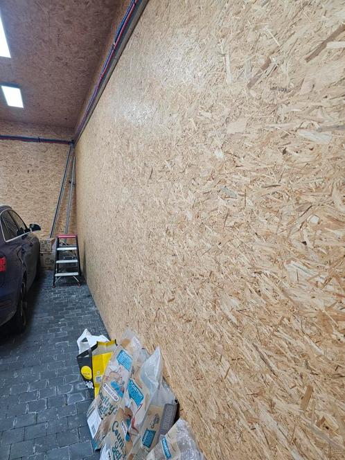 Geisolleerd magazijn Gebouw van 82m², Immo, Garages en Parkeerplaatsen