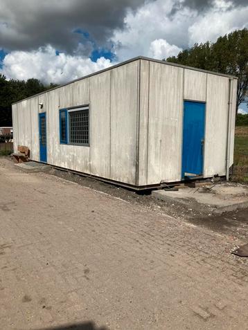 Werfkeet, kantine, unit beschikbaar voor biedingen