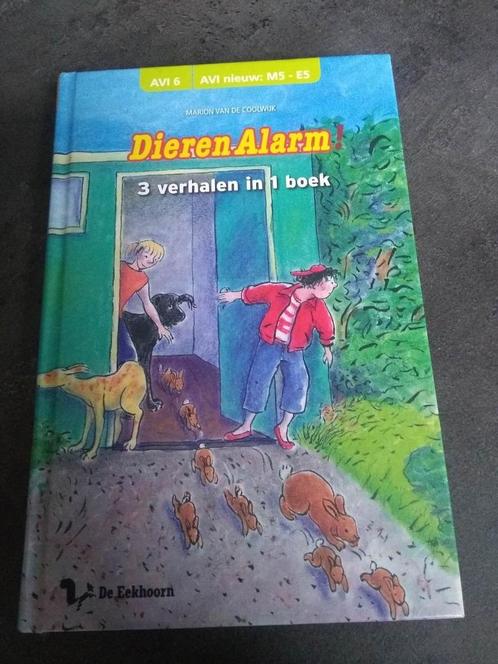 Dieren alarm, Boeken, Kinderboeken | Jeugd | onder 10 jaar, Gelezen, Ophalen of Verzenden