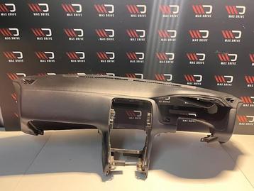 Nissan 300ZX Z32 dashboard RHD beschikbaar voor biedingen